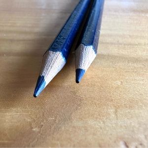 NOS Vintage 80s Eagle Pilot Blue 581 colored pencils set of 2